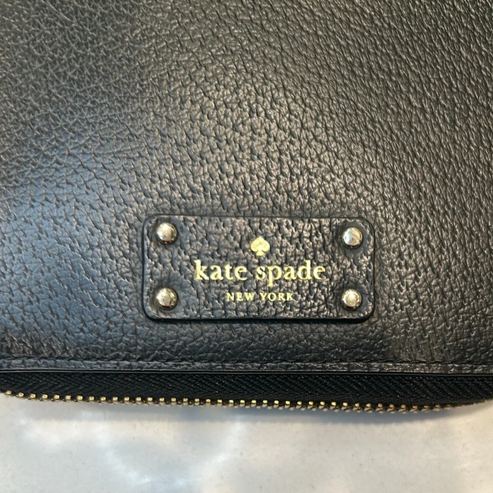 Kate Spade Black planner in great condition